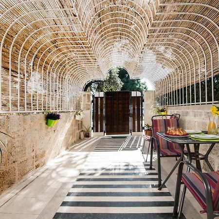 Ibis Your Cosy Oasis With Private Parking And Patio スプリト エクステリア 写真