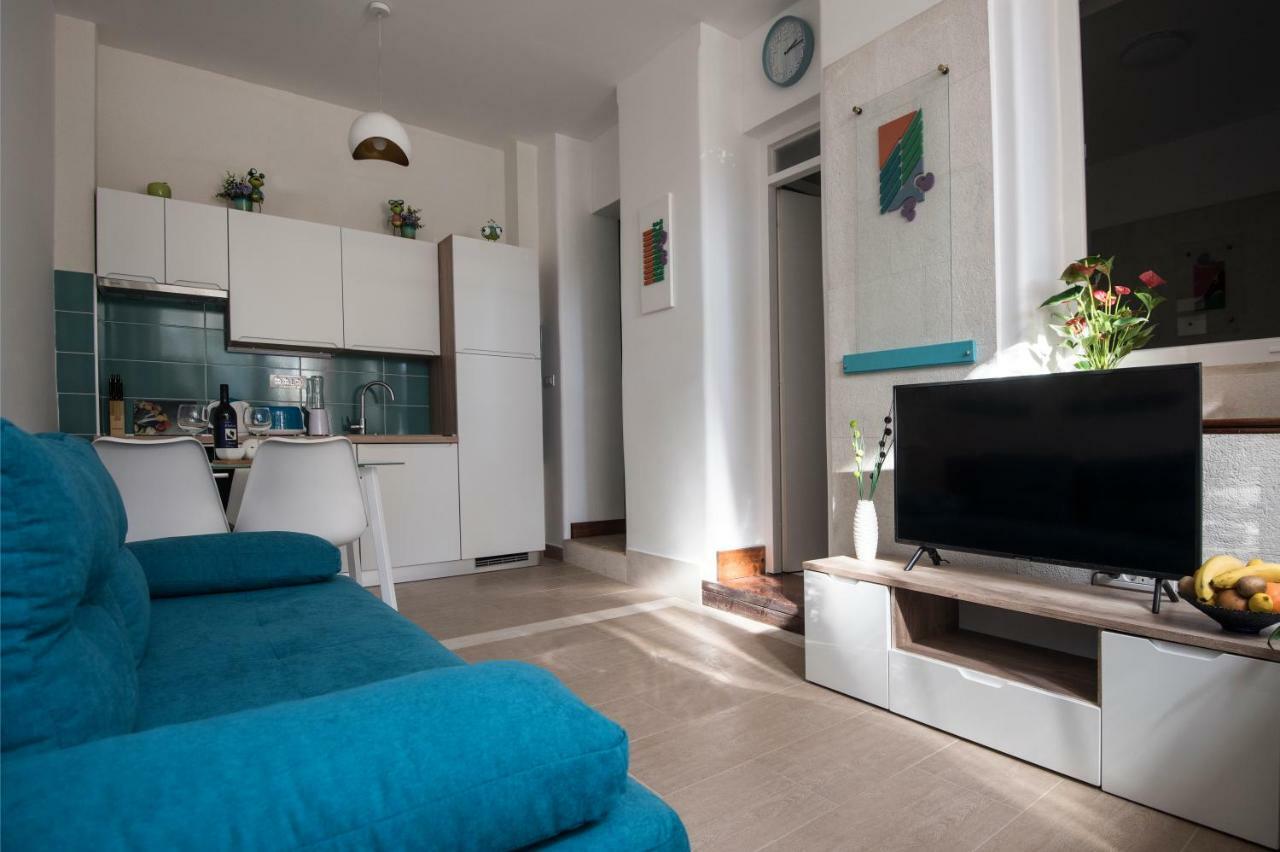 Ibis Your Cosy Oasis With Private Parking And Patio スプリト エクステリア 写真