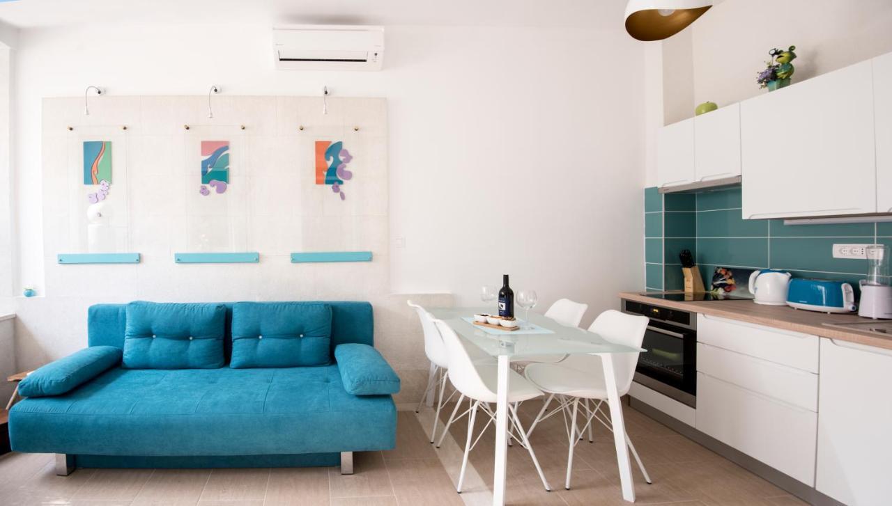 Ibis Your Cosy Oasis With Private Parking And Patio スプリト エクステリア 写真